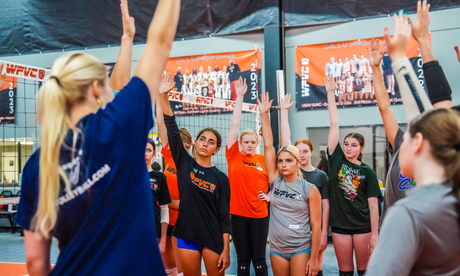 Mastering the Art of Effective Feedback in Volleyball Coaching