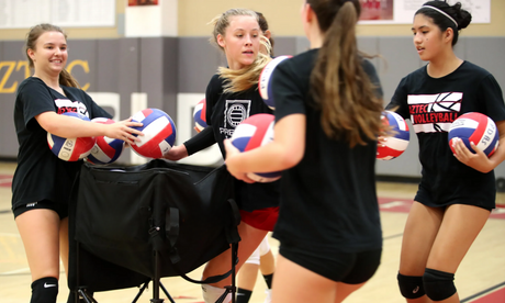 Benefits of Using Lightweight Volleyball For Youth Players