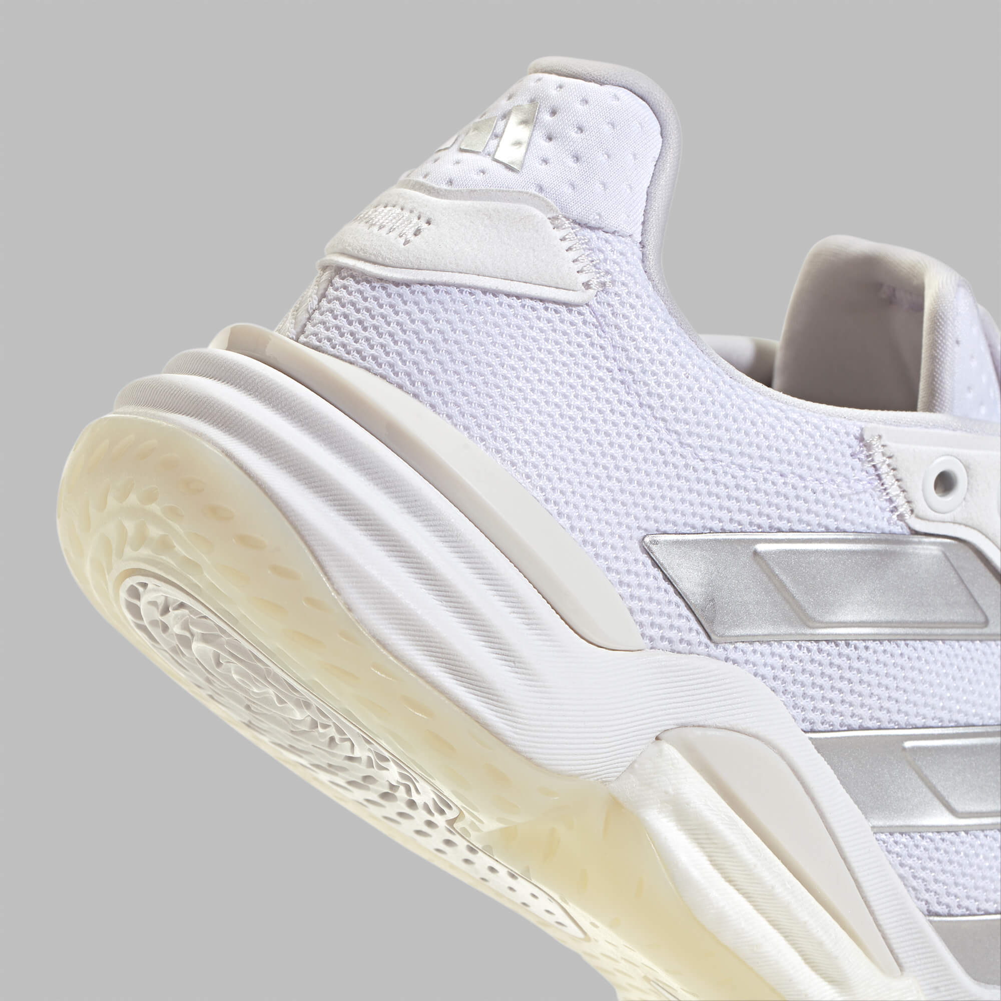 Adidas stabil boost online